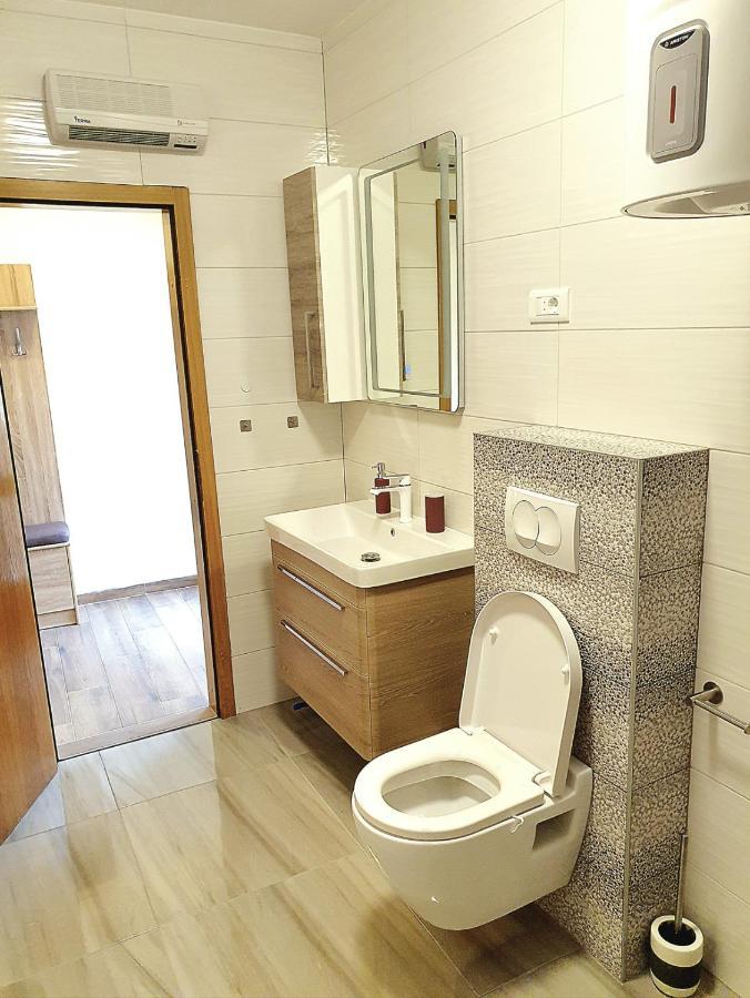 Apartments Beleca Biograd Na Moru Esterno foto